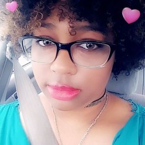 Meet your Posher, Natosha